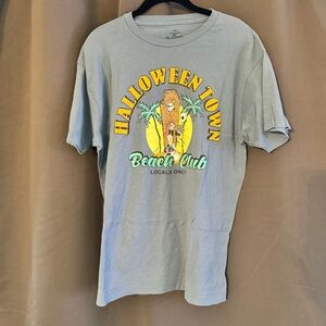 Nightmare Before Christmas Beach Club Men’s Large